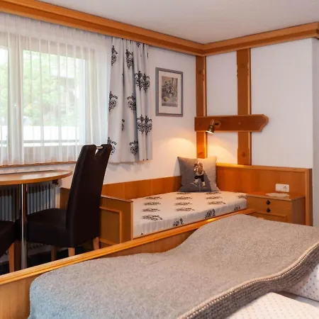 Spacious Apartment With Sauna In Kappl