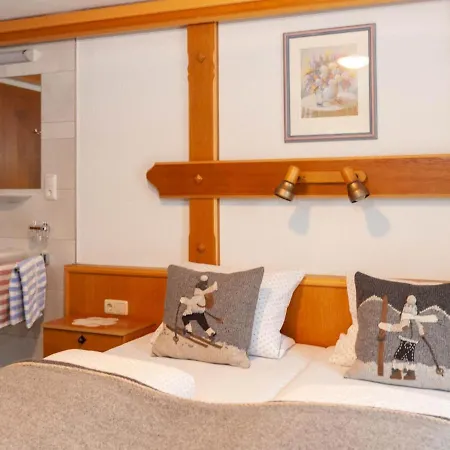 Spacious Apartment With Sauna In Kappl *