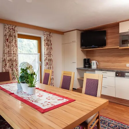 Spacious Apartment With Sauna In Kappl *