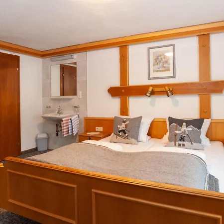 Spacious Apartment With Sauna In Kappl *