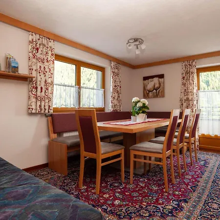 Spacious Apartment With Sauna In Kappl